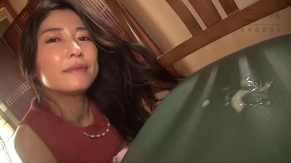 [OHGG-001] Muscular Beautiful Witch Squirting Wife Chisato Ikeguchi