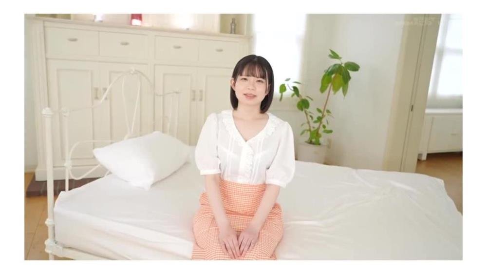 [MOGI-055] Delusion Bakuhatsu Rental Car Shop Girls Blush AV Debut Koto Hoshimiya