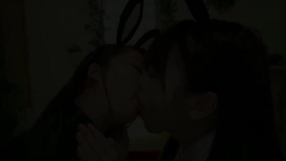[LZPL-064] W Big Tits Reverse Lesbian Bunny PtoCtoM Rich Sex Kurumi Tamaki Marina Hiiragi
